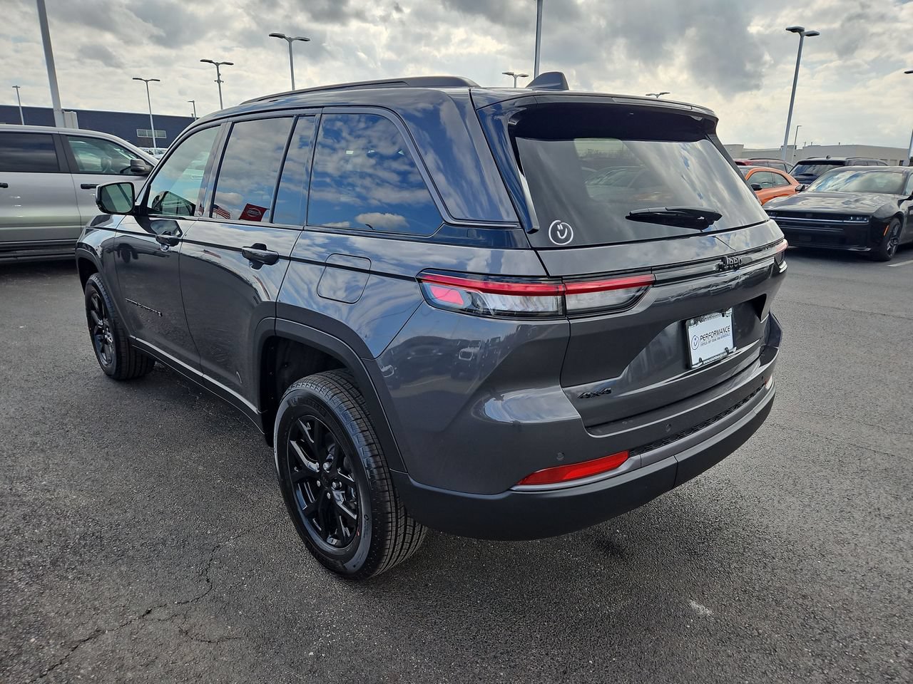 New 2026 Jeep Grand Cherokee Altitude AWD/4WD image 5