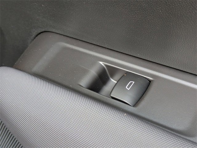 New 2025 Chevrolet Colorado Z71 w/ Z71 Convenience Package 2 image 34