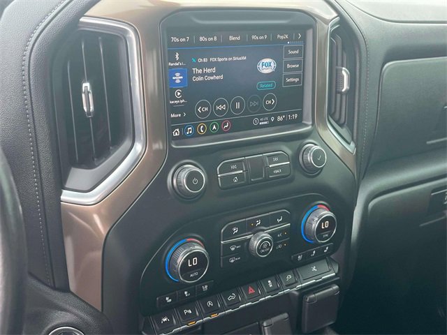 Used 2021 Chevrolet Silverado 1500 High Country w/ Technology Package image 34