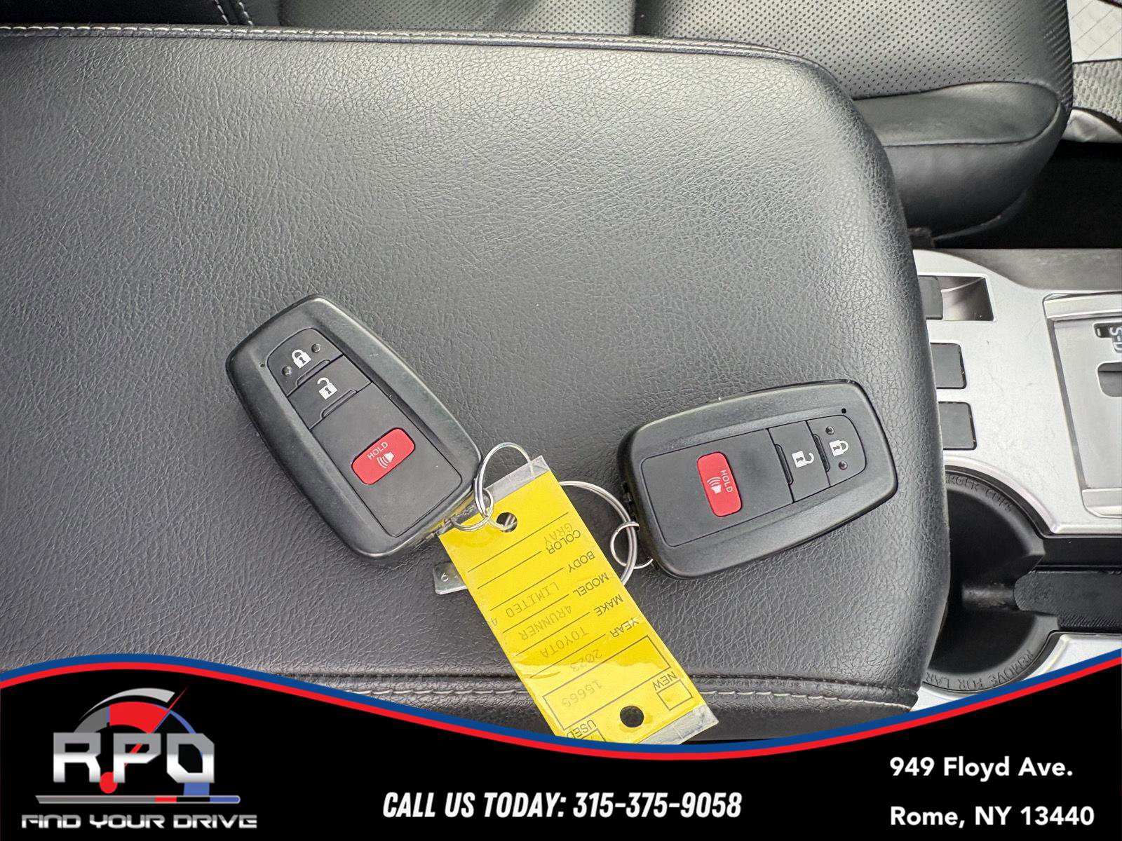 Used 2023 Toyota 4Runner Limited image 29