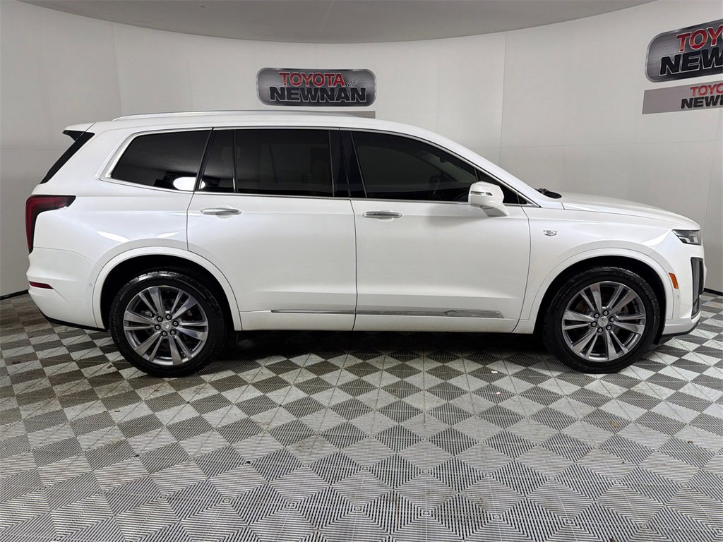 Used 2020 Cadillac XT6 Premium Luxury image 3