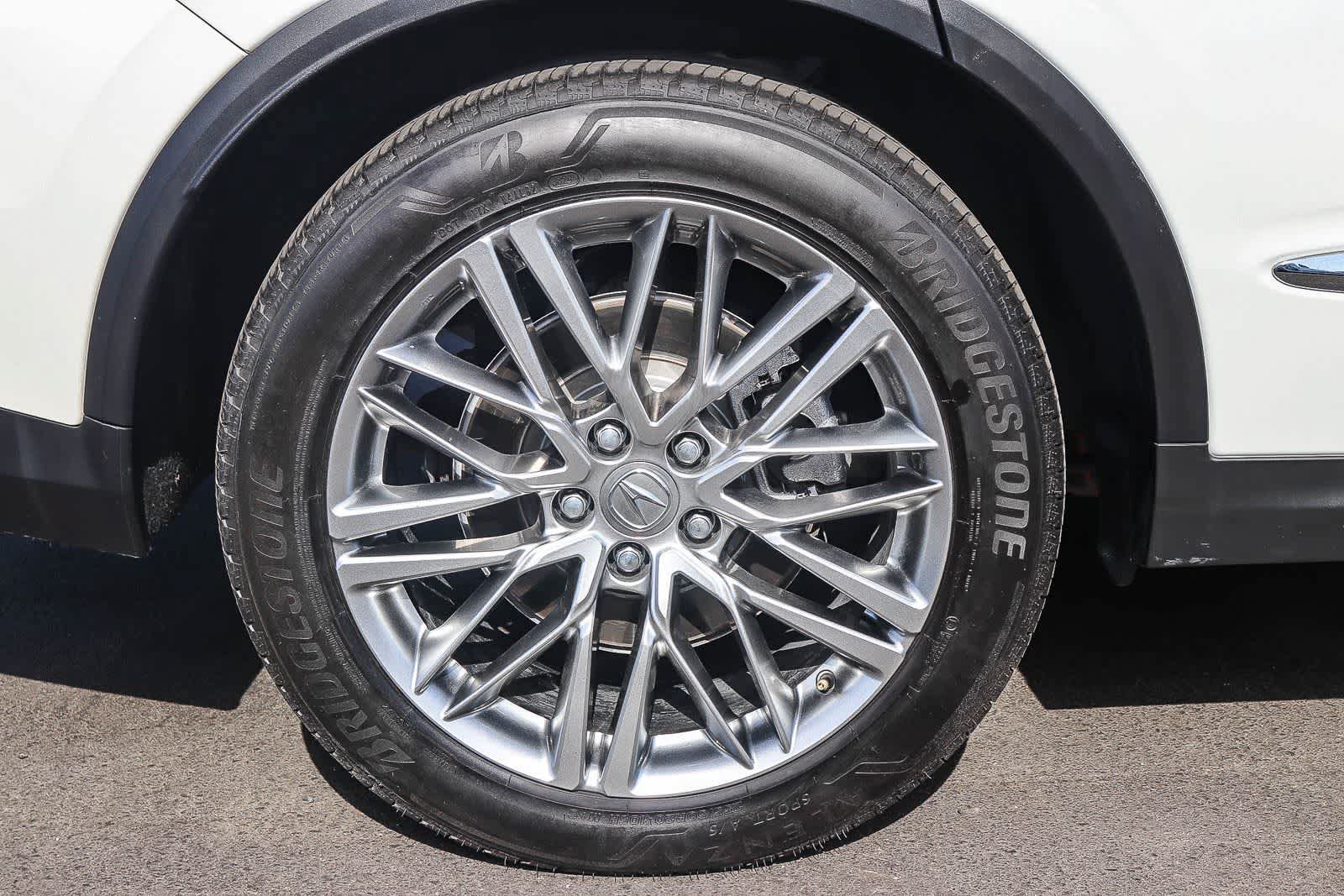 Used 2023 Acura MDX SH-AWD w/ Advance Package image 10