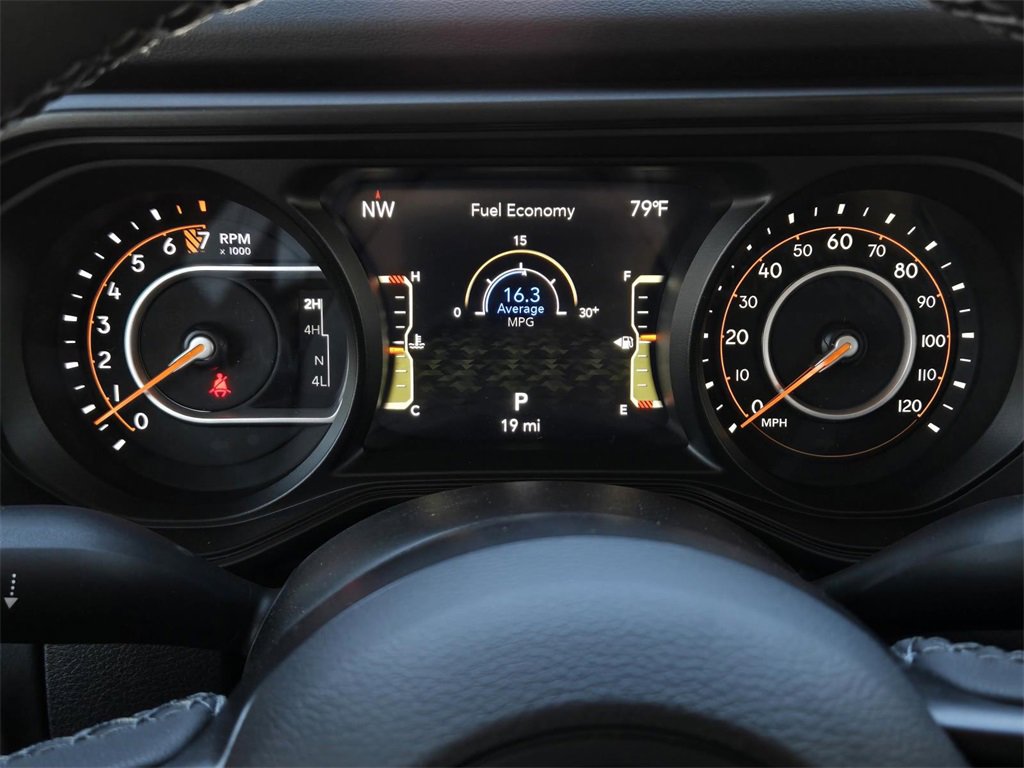 New 2025 Jeep Gladiator Sport image 22