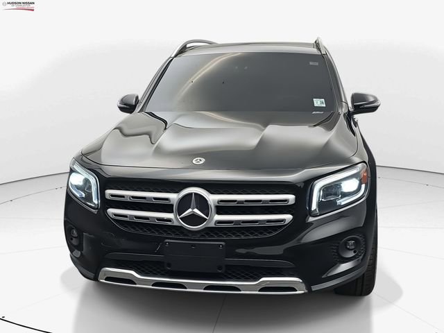 Used 2023 Mercedes-Benz GLB 250 4MATIC image 3