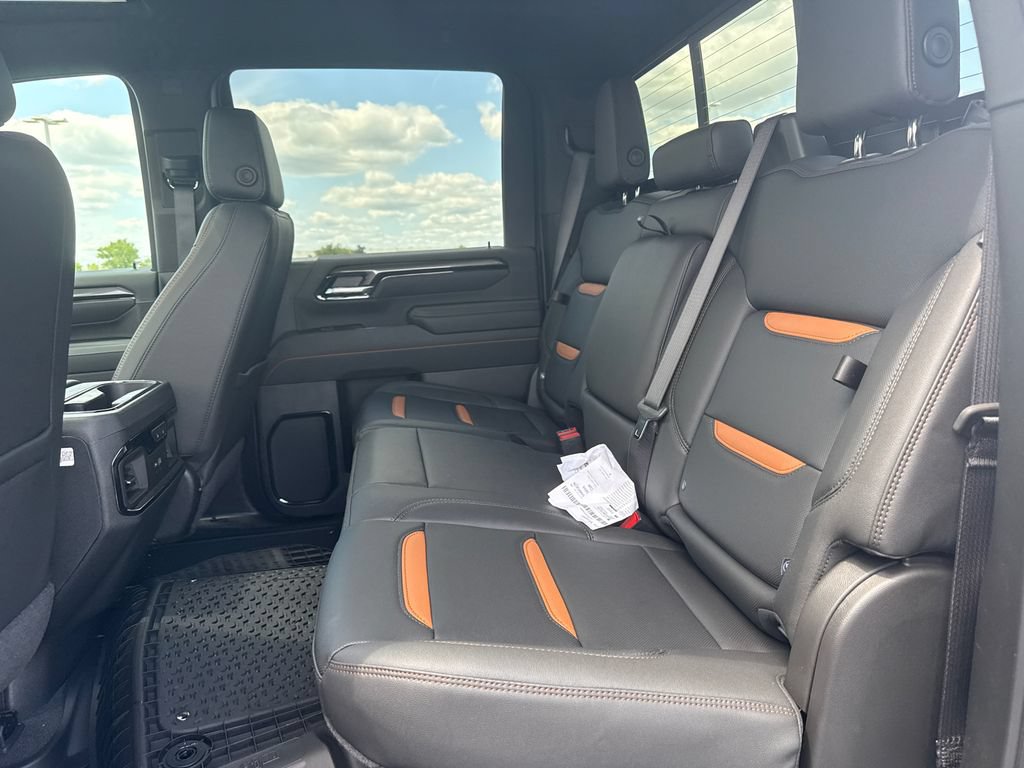 New 2026 GMC Sierra 2500 AT4 w/ AT4 Premium Plus Package AWD/4WD image 33