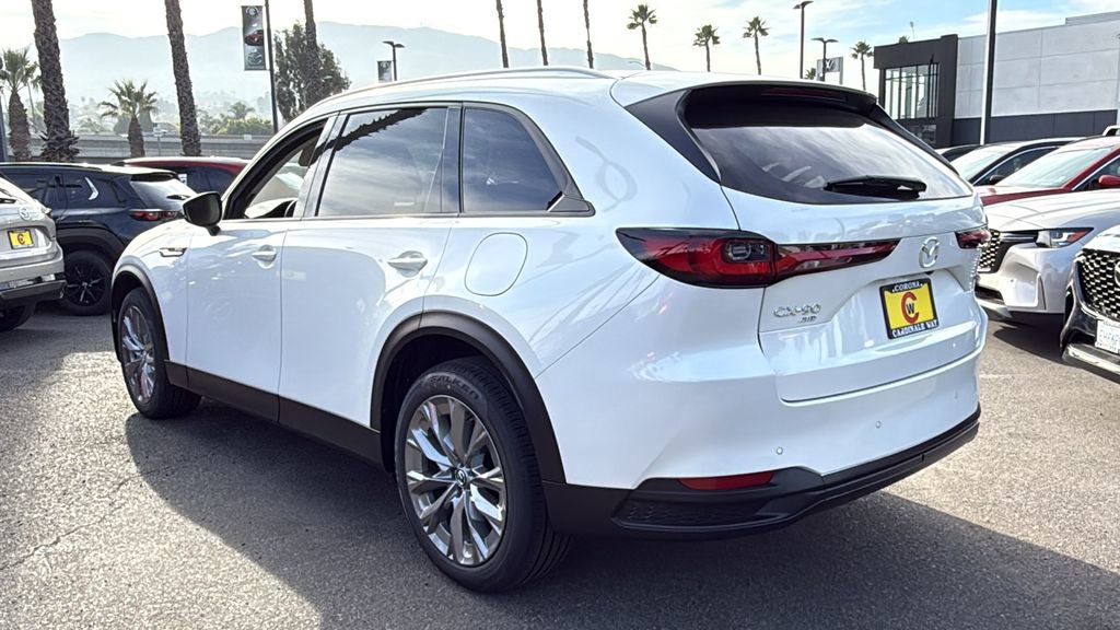New 2026 MAZDA CX-90 Plug-In Hybrid w/ Preferred image 5