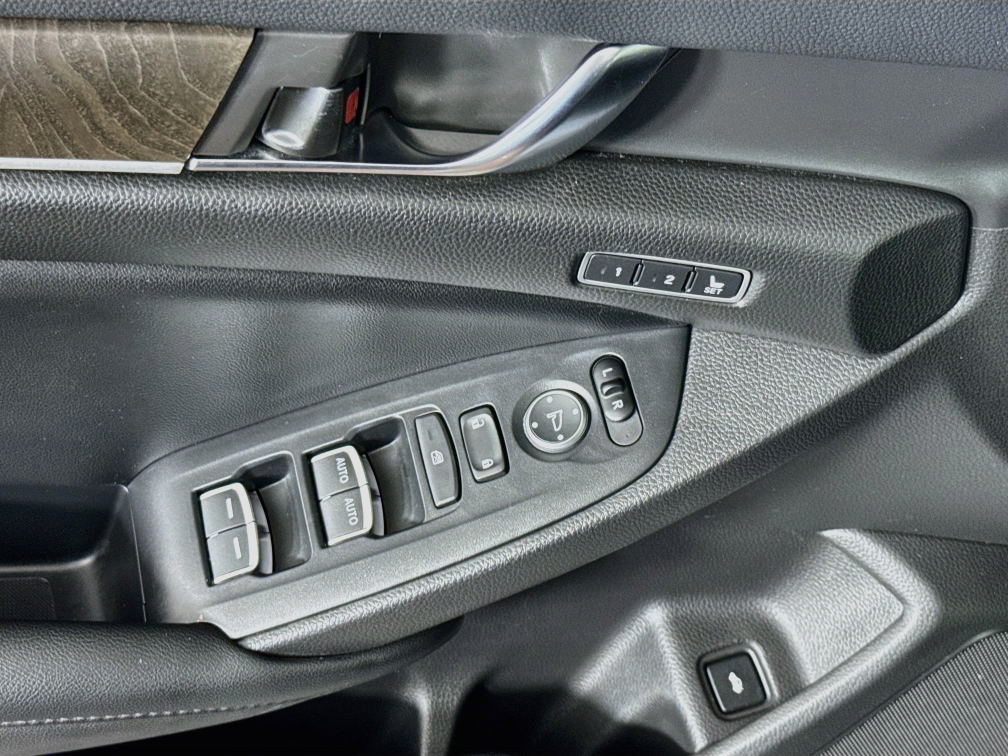 Used 2022 Honda Accord Touring image 22