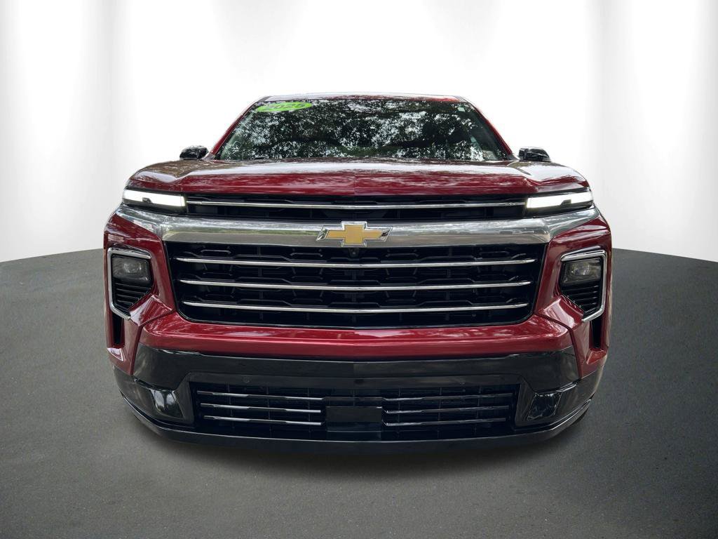 Used 2025 Chevrolet Traverse High Country AWD/4WD image 41