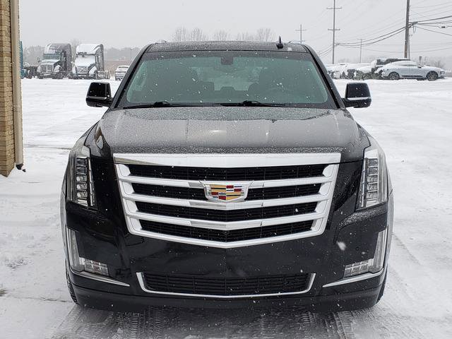 Used 2017 Cadillac Escalade 4WD image 9