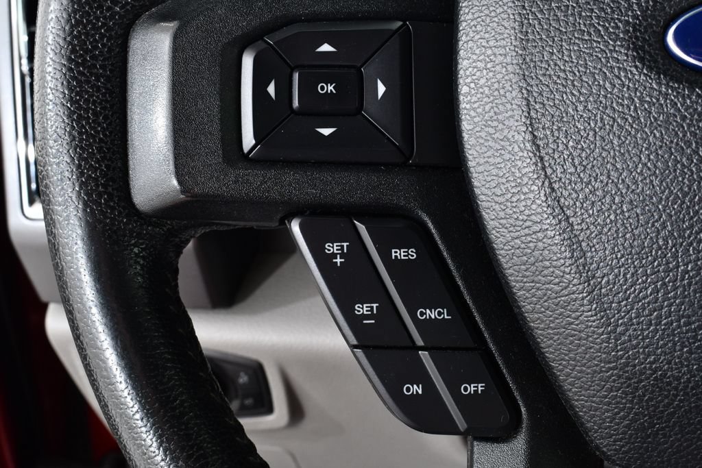 Used 2015 Ford F150 XLT w/ Equipment Group 302A Luxury AWD/4WD image 32
