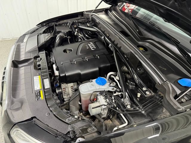 Used 2015 Audi Q5 2.0T Premium Plus w/ Technology Package image 29