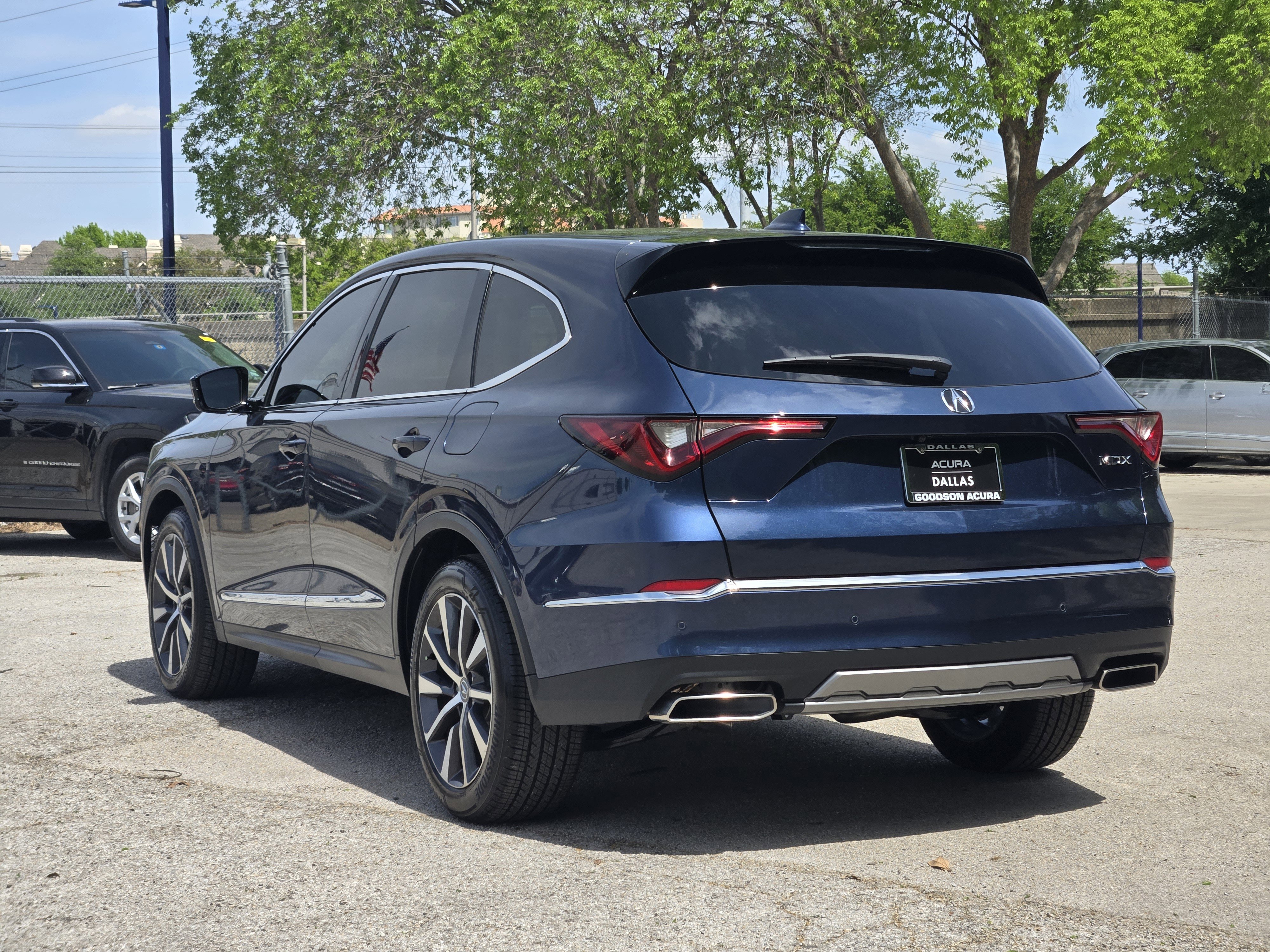 Certified 2026 Acura MDX FWD w/ Technology Package image 8