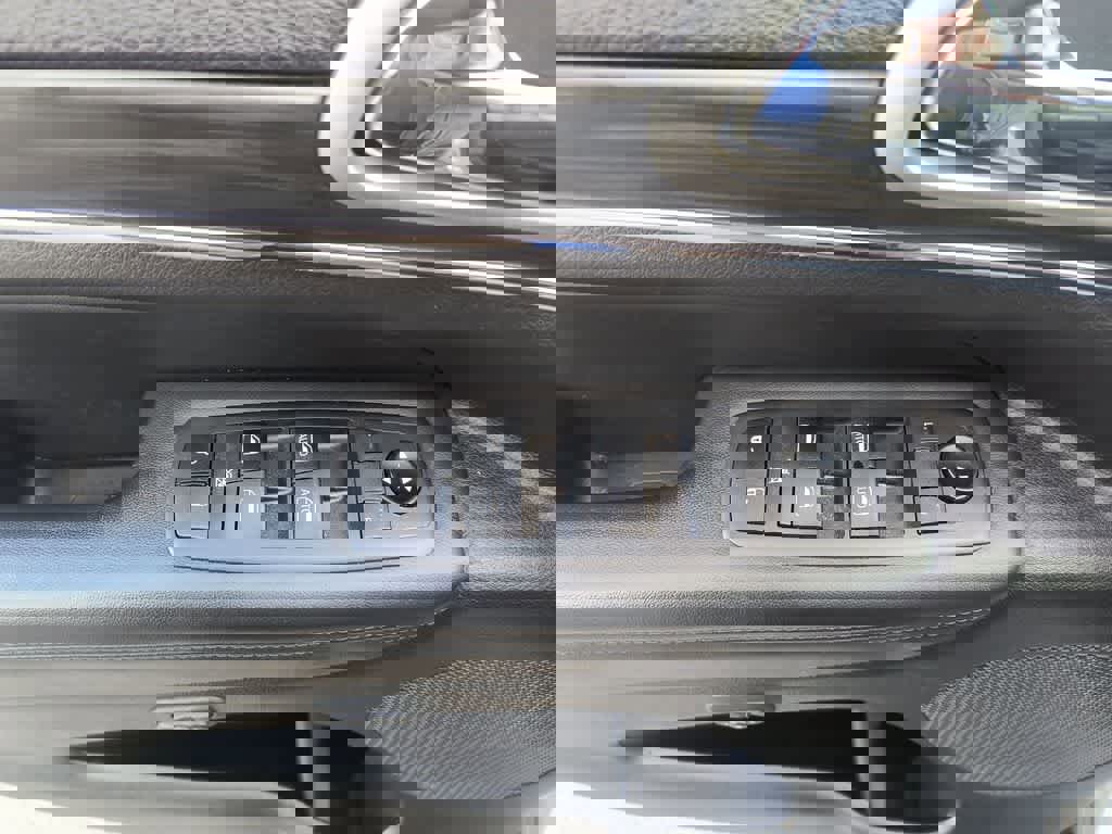 Used 2021 Jeep Grand Cherokee Limited w/ Premium Lighting Group image 13