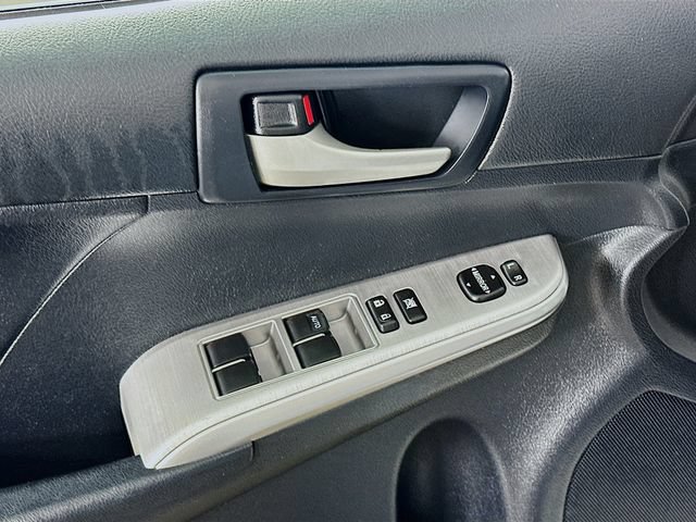 Used 2012 Toyota Camry SE FWD image 19