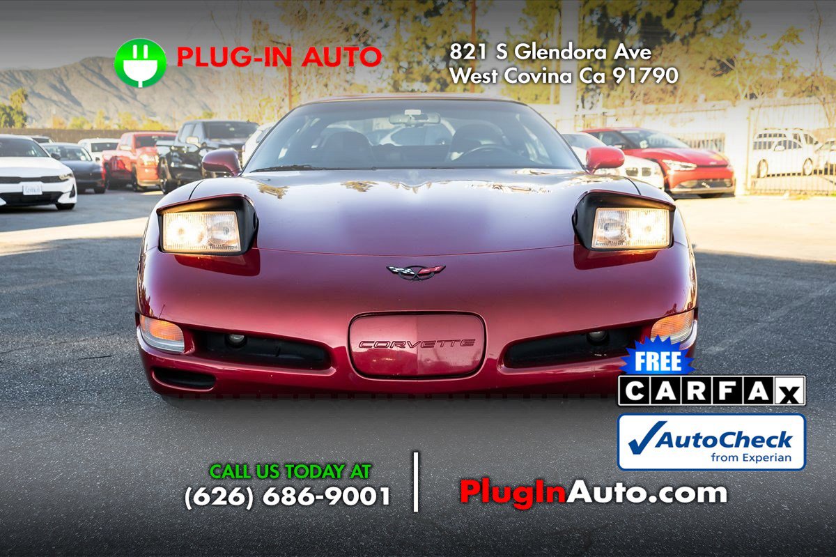 Used 2000 Chevrolet Corvette Coupe w/ Roof Pkg image 5