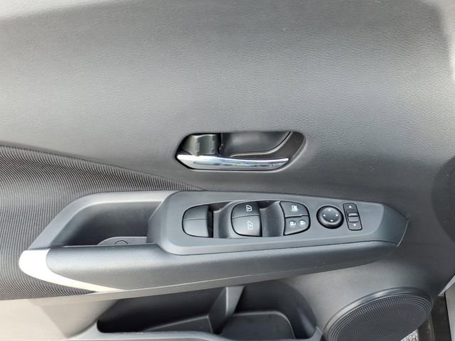 Certified 2024 Nissan Kicks SV w/ Exterior Package image 3