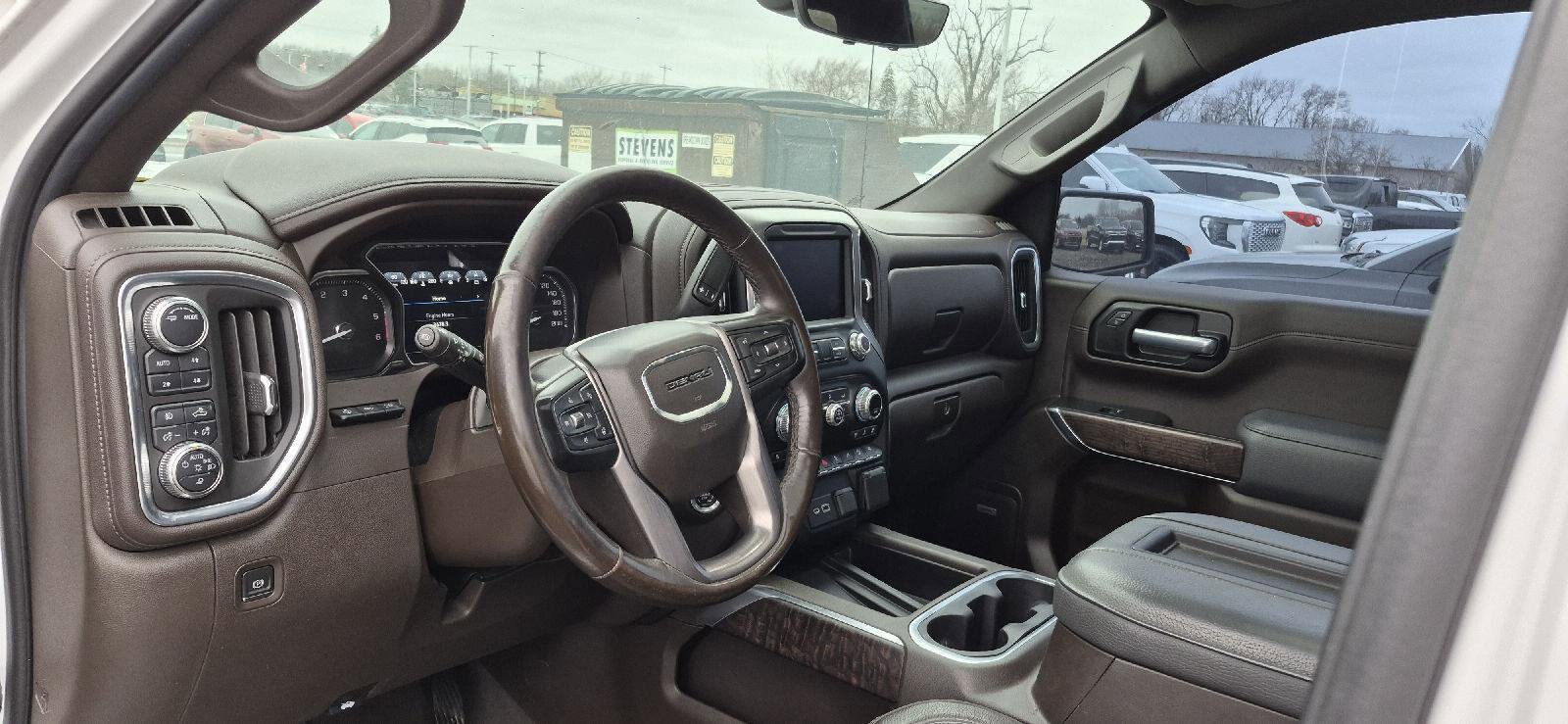 Used 2021 GMC Sierra 1500 Denali w/ Denali Ultimate Package image 8