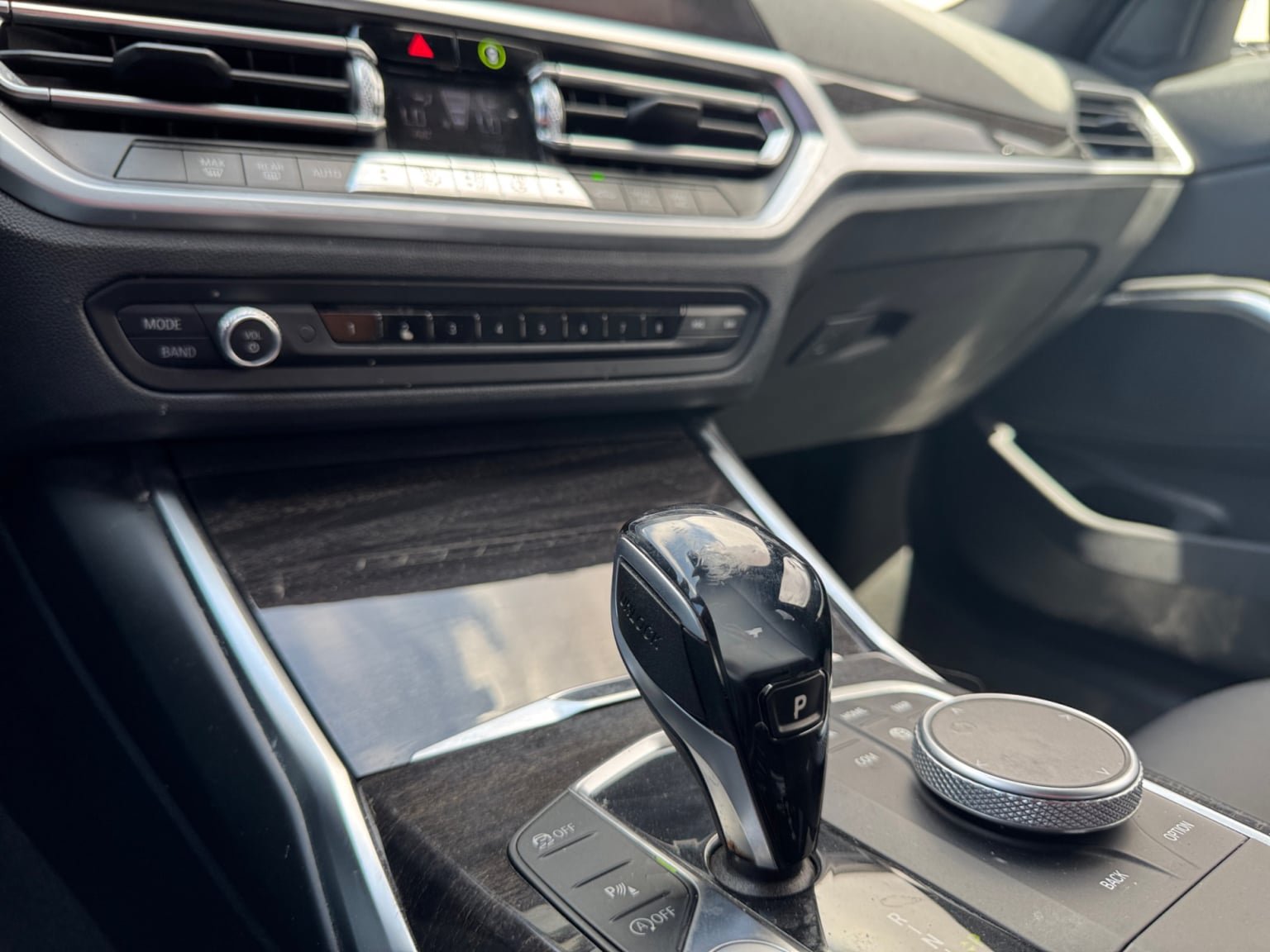 Used 2019 BMW 330i Sedan w/ Driving Assistance Package RWD image 24