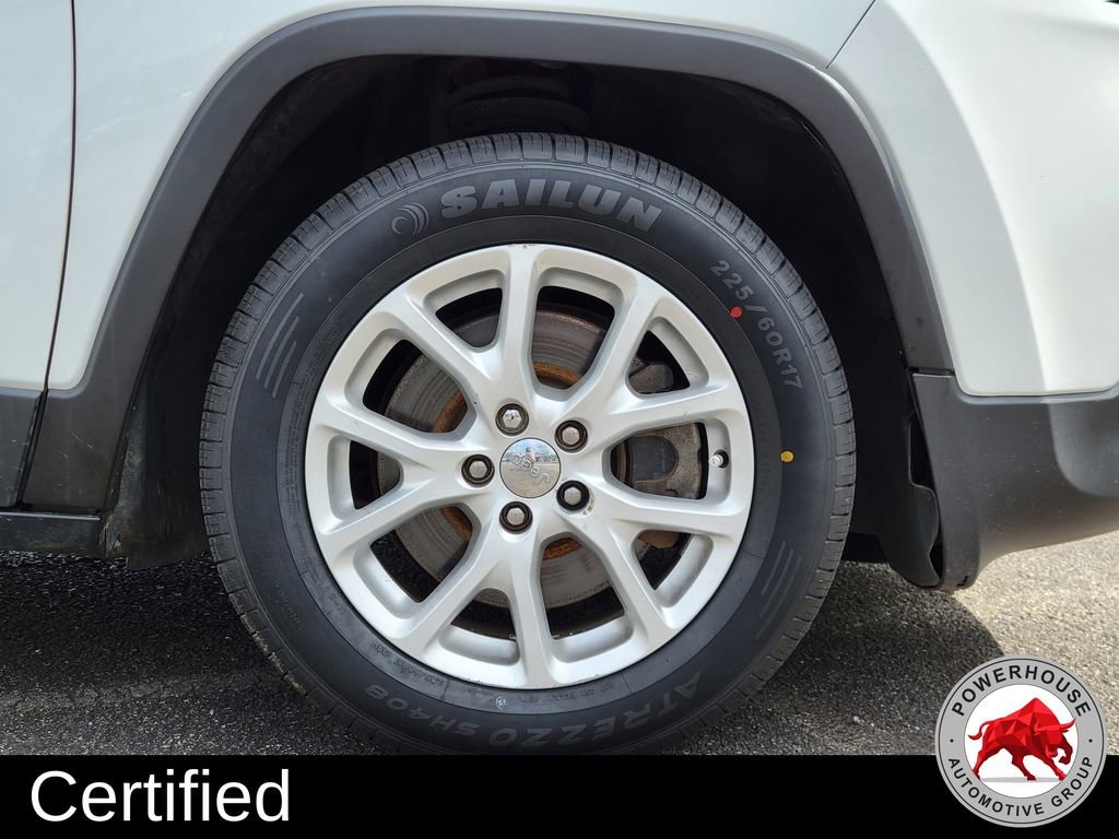 Used 2018 Jeep Cherokee Latitude image 12