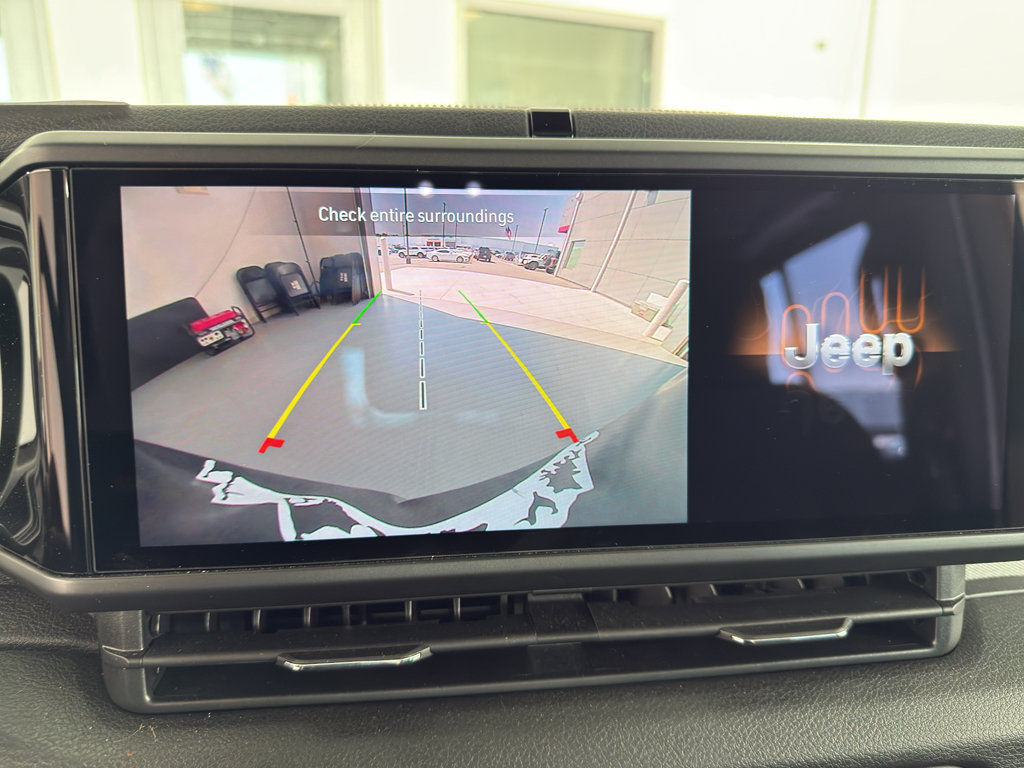 Used 2024 Jeep Wrangler Sport S image 18