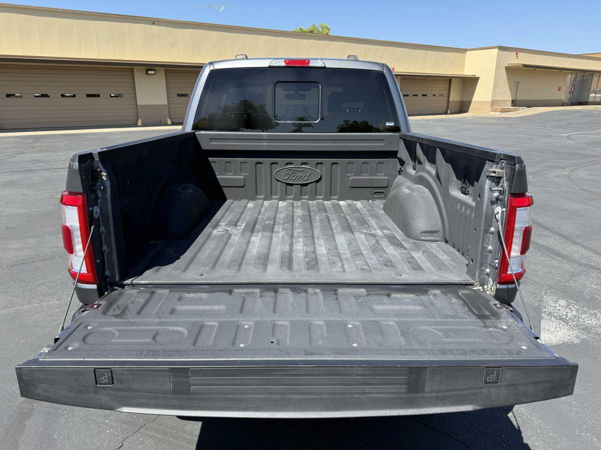 Used 2023 Ford F150 Lariat w/ FX4 Off-Road Package AWD/4WD image 10