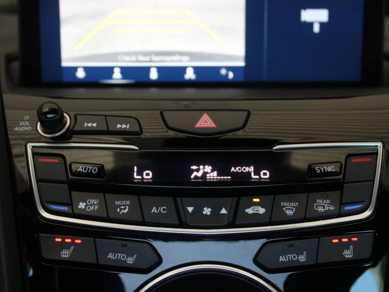 Certified 2025 Acura RDX SH-AWD image 25