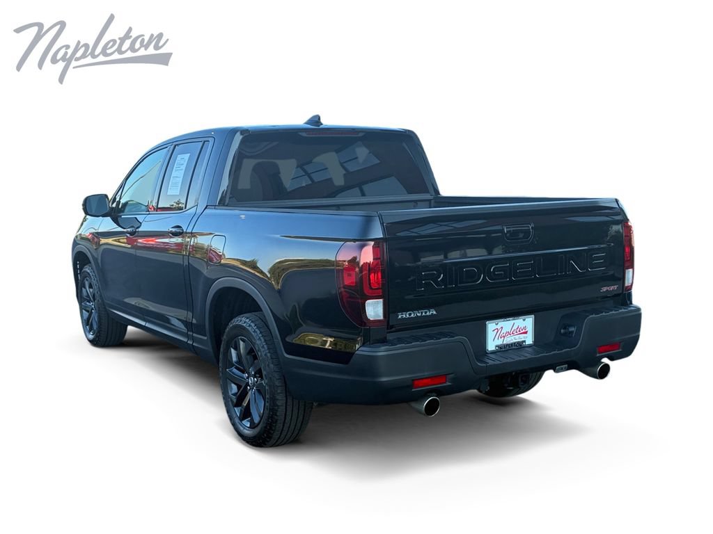 Used 2024 Honda Ridgeline Sport image 3