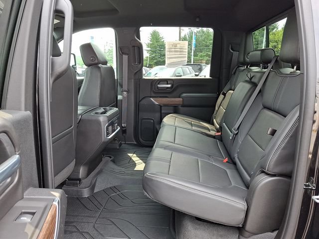 Used 2021 Chevrolet Silverado 3500 High Country w/ Snow Plow Prep/Camper Package AWD/4WD image 11