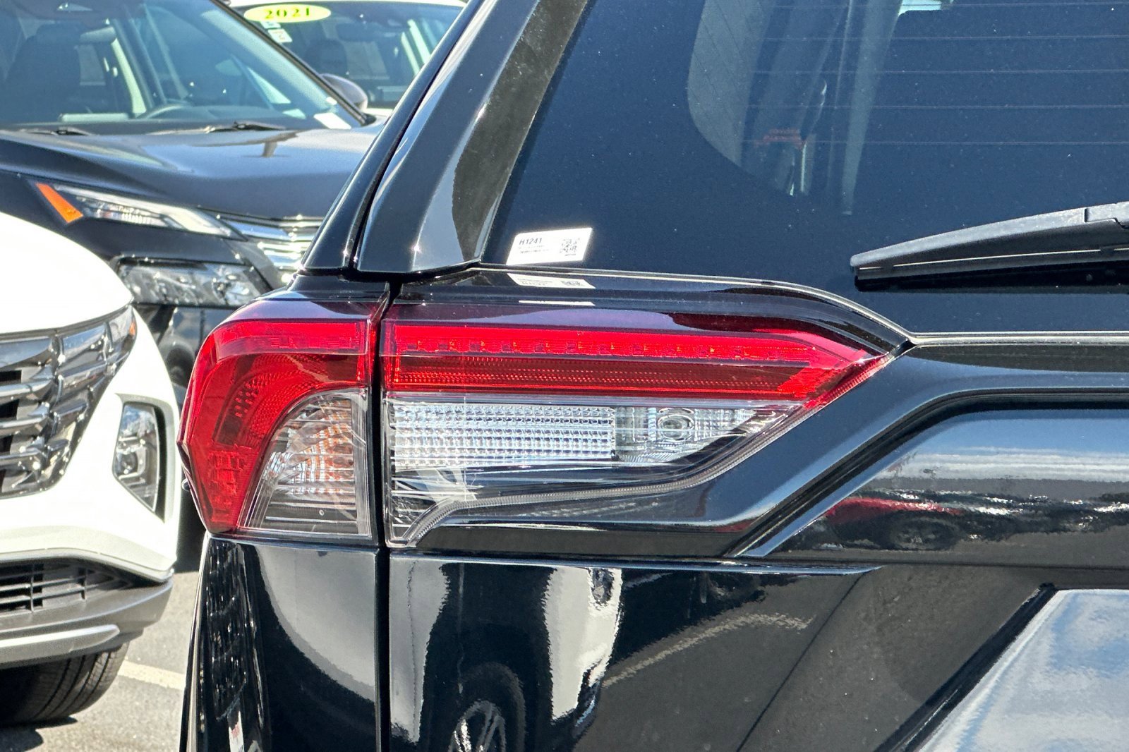 Used 2022 Toyota RAV4 LE image 45