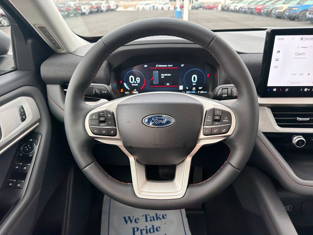 New 2026 Ford Explorer Active w/ Active Comfort Package image 14