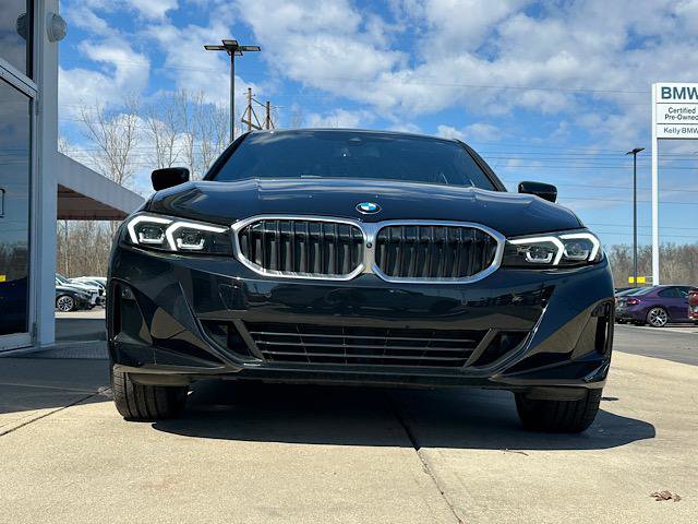 Certified 2024 BMW 330i xDrive 330i xDrive Sedan image 2