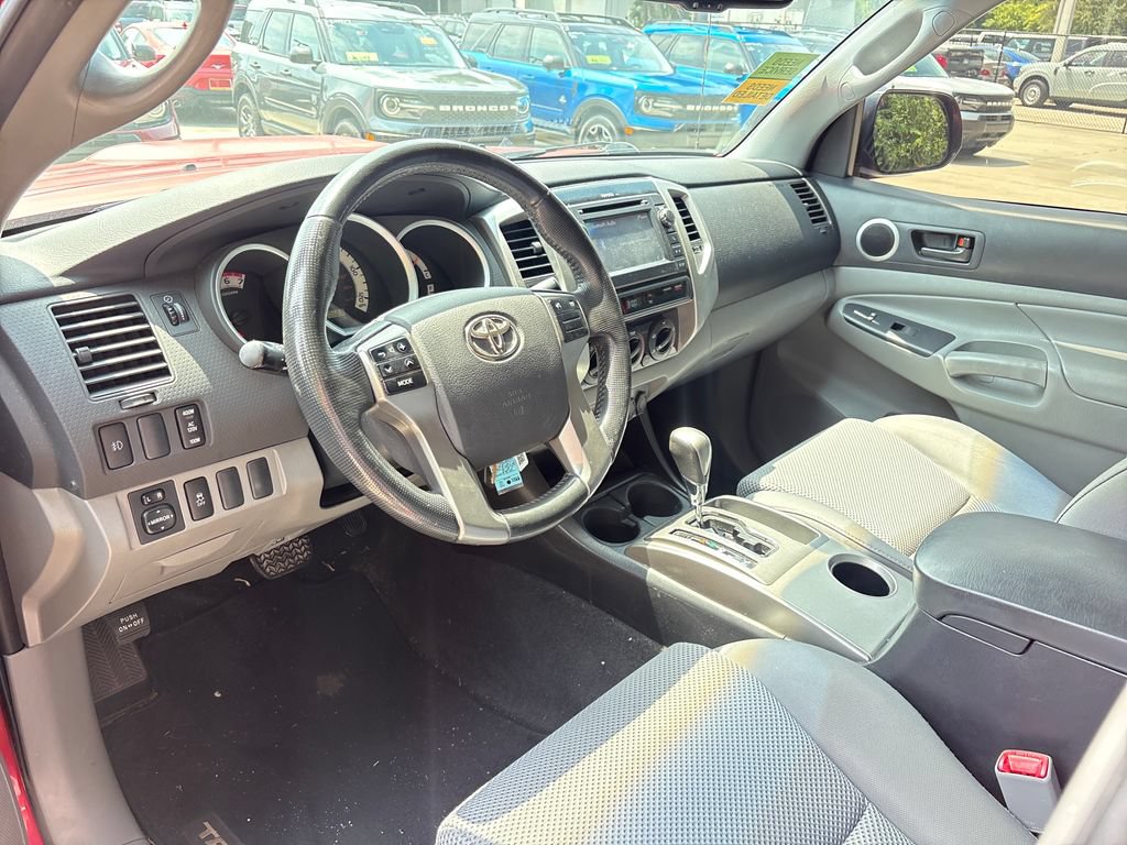 Used 2013 Toyota Tacoma PreRunner w/ TRD Sport Pkg RWD image 6