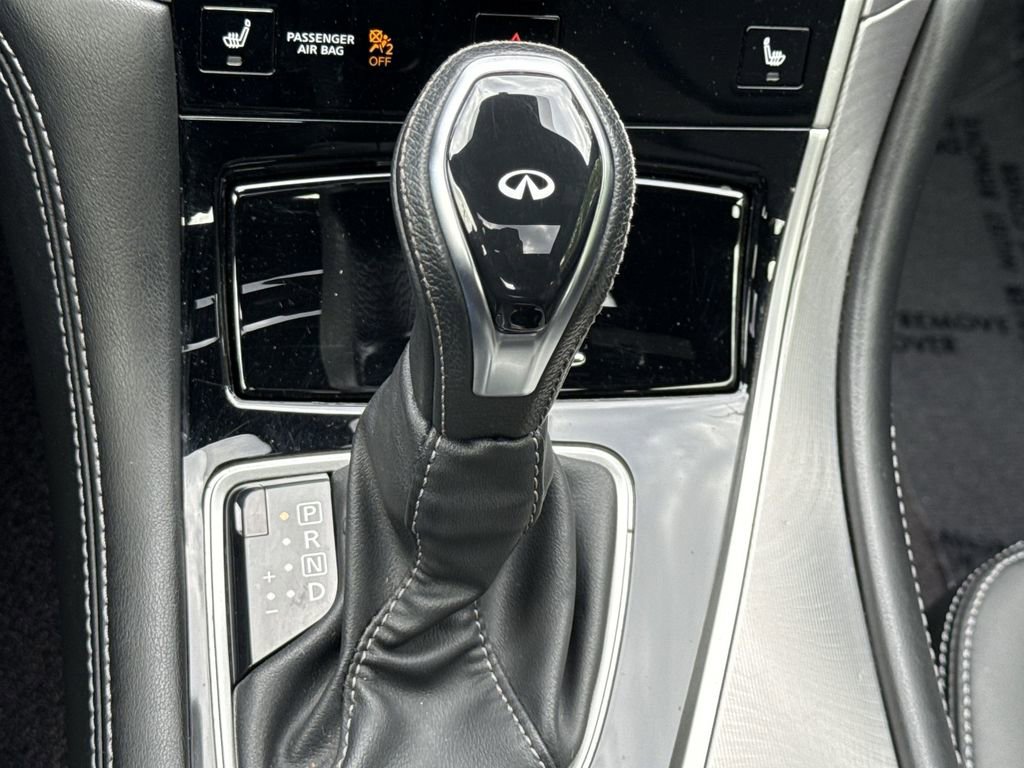 Used 2022 INFINITI Q60 3.0t Luxe w/ Cargo Package AWD/4WD image 19