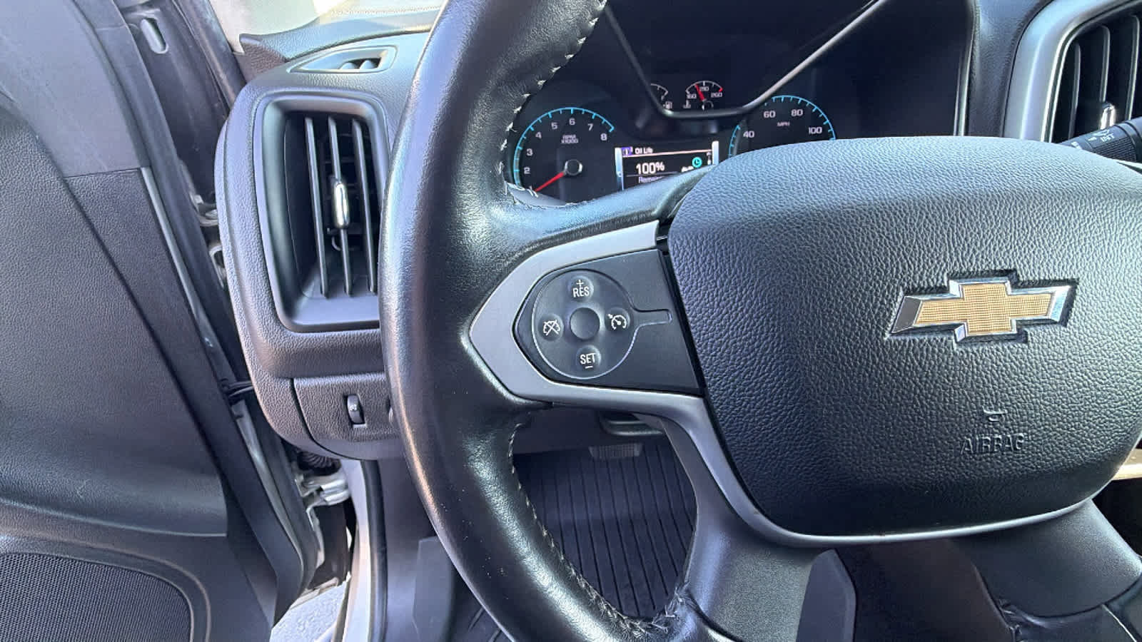 Used 2018 Chevrolet Colorado ZR2 AWD/4WD image 19