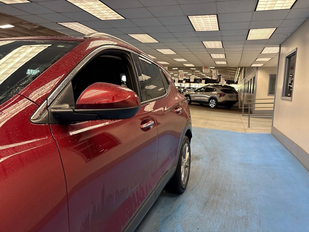 Certified 2023 Buick Encore GX Essence w/ Experience Buick Package FWD image 18