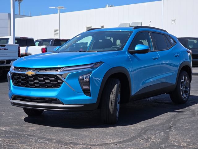 New 2026 Chevrolet Trax LT w/ Driver Confidence Package FWD image 17