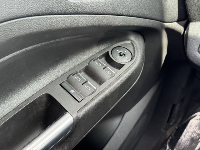 Used 2017 Ford Escape SE w/ Equipment Group 201A image 24