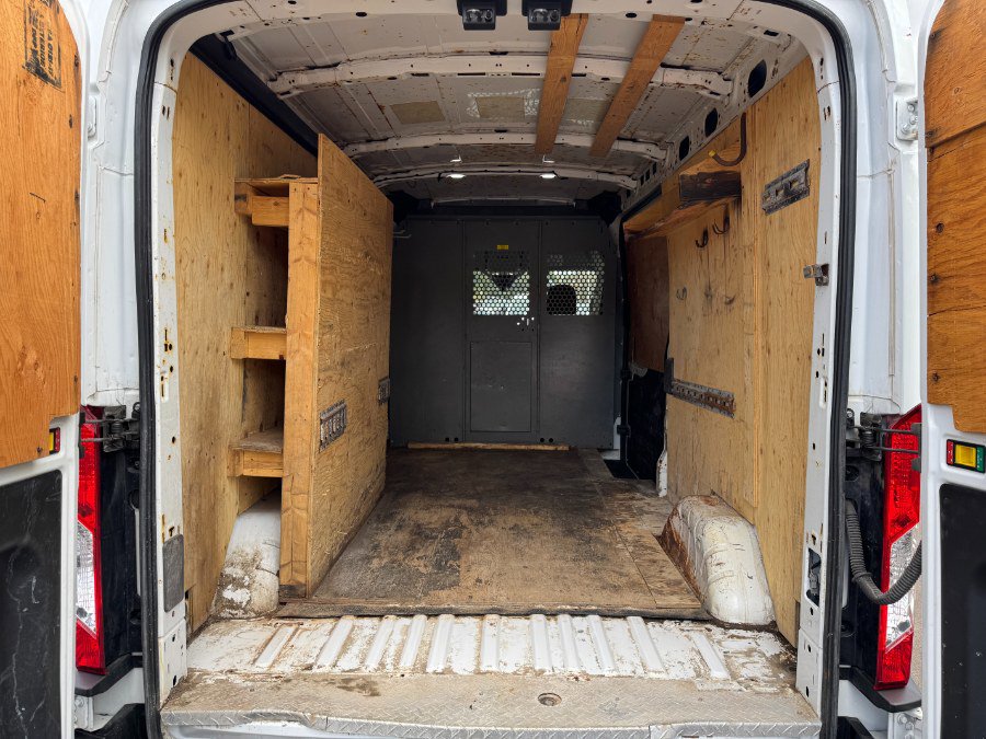 Used 2021 Ford Transit 250 Medium Roof image 16