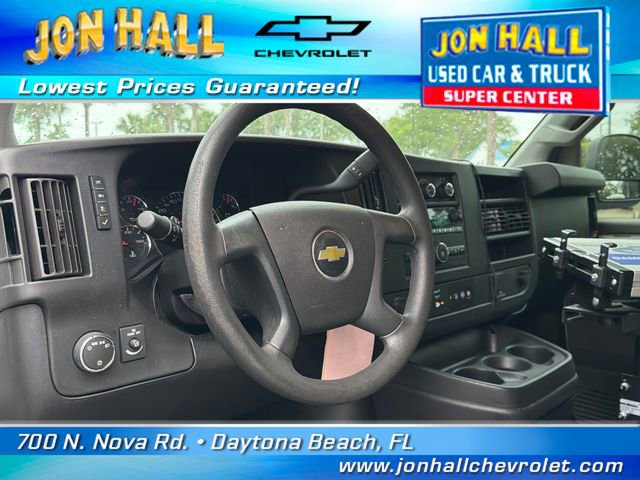 Used 2021 Chevrolet Express 2500 image 21