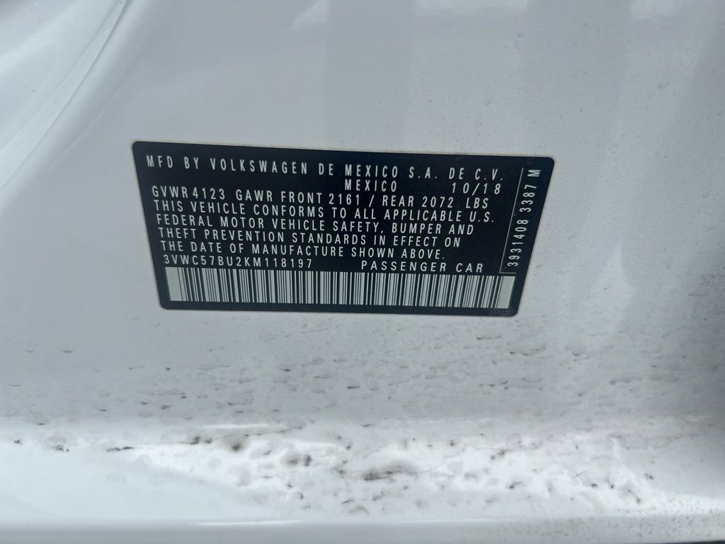 Used 2019 Volkswagen Jetta R-Line w/ R-Line Cold Weather Package FWD image 23