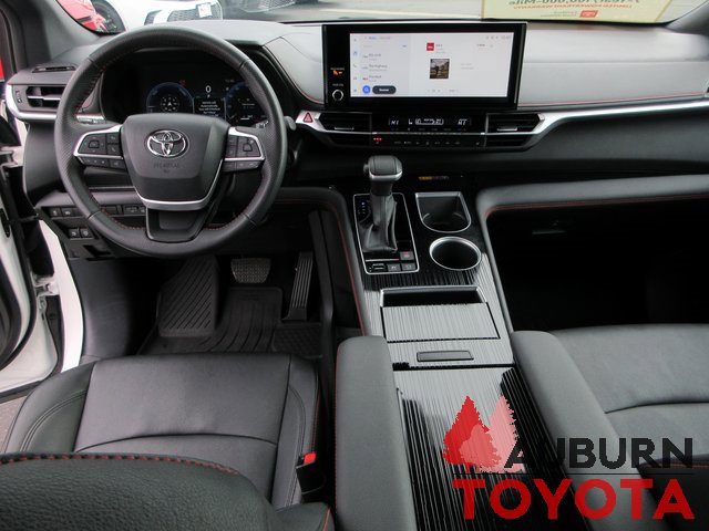 Certified 2025 Toyota Sienna XSE image 10