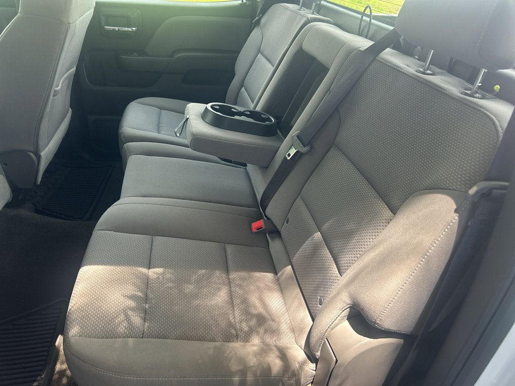 Used 2018 Chevrolet Silverado 1500 Custom w/ Custom Value Package RWD image 18