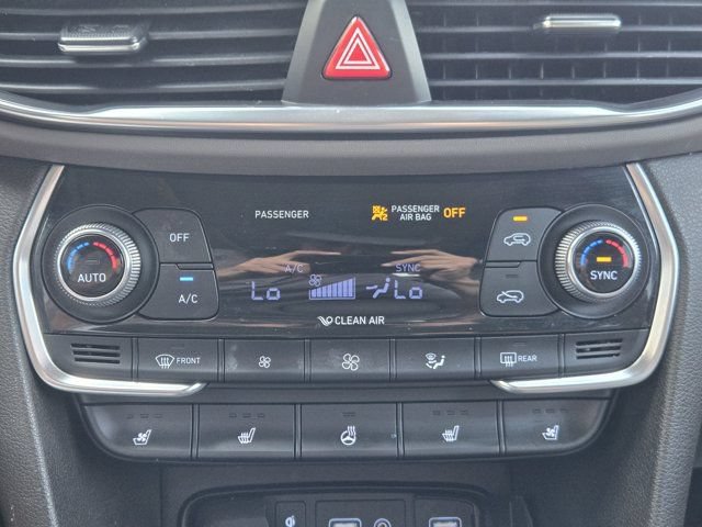 Used 2019 Hyundai Santa Fe FWD image 18