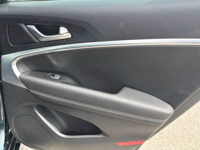Used 2025 Genesis G70 2.5T AWD/4WD image 29