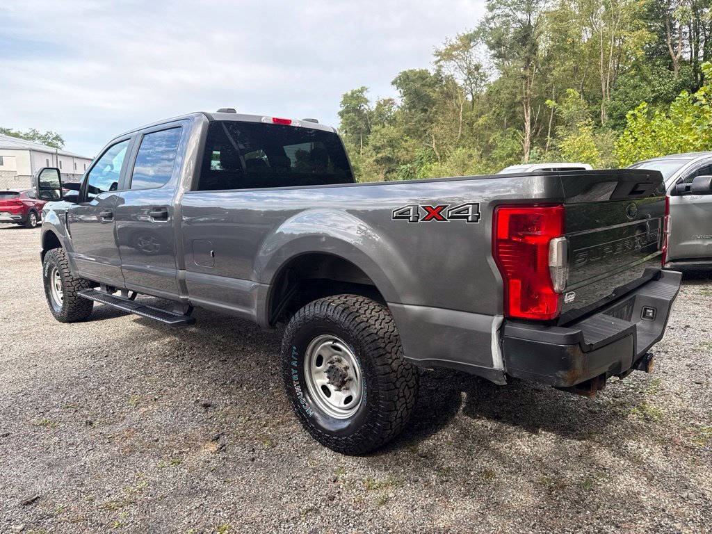 Used 2022 Ford F250 XL w/ Power Equipment Group AWD/4WD image 4