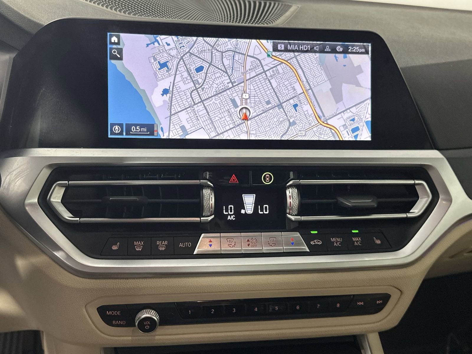 Used 2022 BMW 430i xDrive Convertible w/ Convenience Package image 21