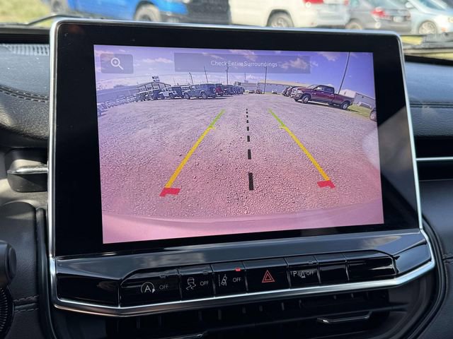 Used 2023 Jeep Compass Limited AWD/4WD image 17