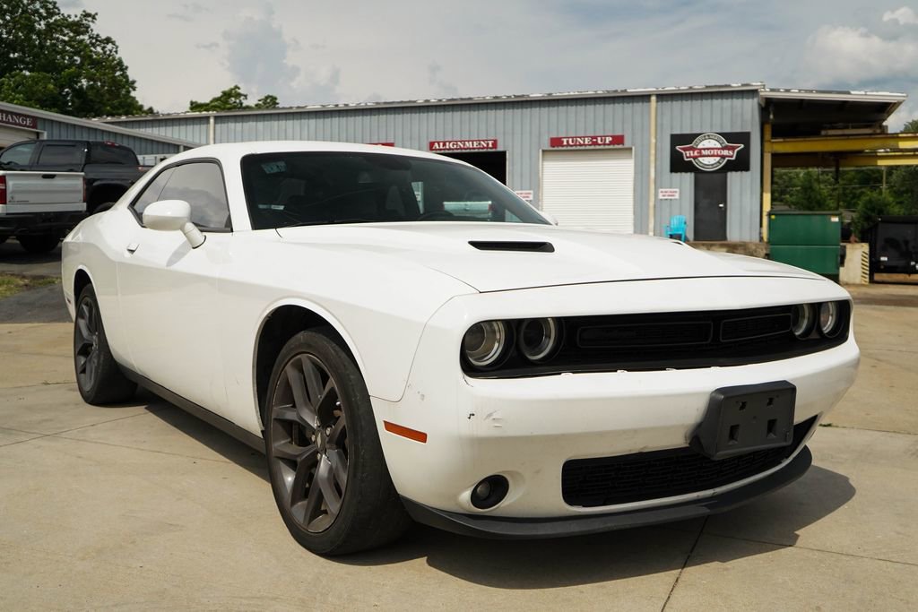Used 2022 Dodge Challenger SXT w/ Blacktop Package RWD image 33