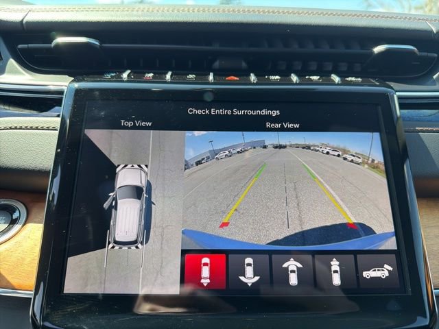 Used 2023 Jeep Grand Cherokee Summit AWD/4WD image 19