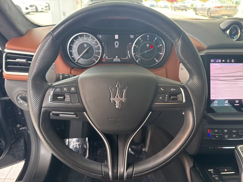 Certified 2023 Maserati Ghibli Modena Q4 AWD/4WD image 12
